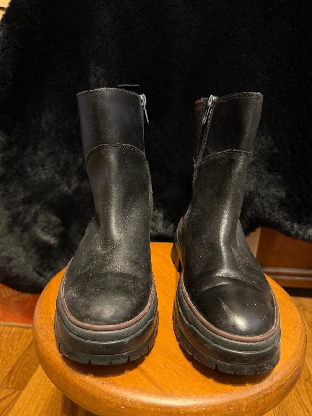 Timberland women’s Malynn waterproof side up winter boots Chelsea style